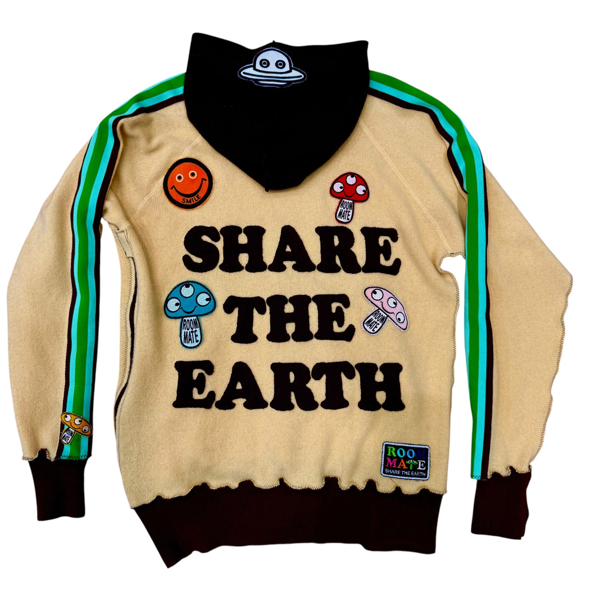 Recycled Cashmere Hoodie ROOM MATE Good Vibes Only