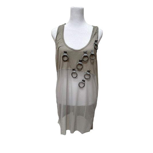 Lunna Menoh remake sleeveless t shirt made from vacuum cleaner parts