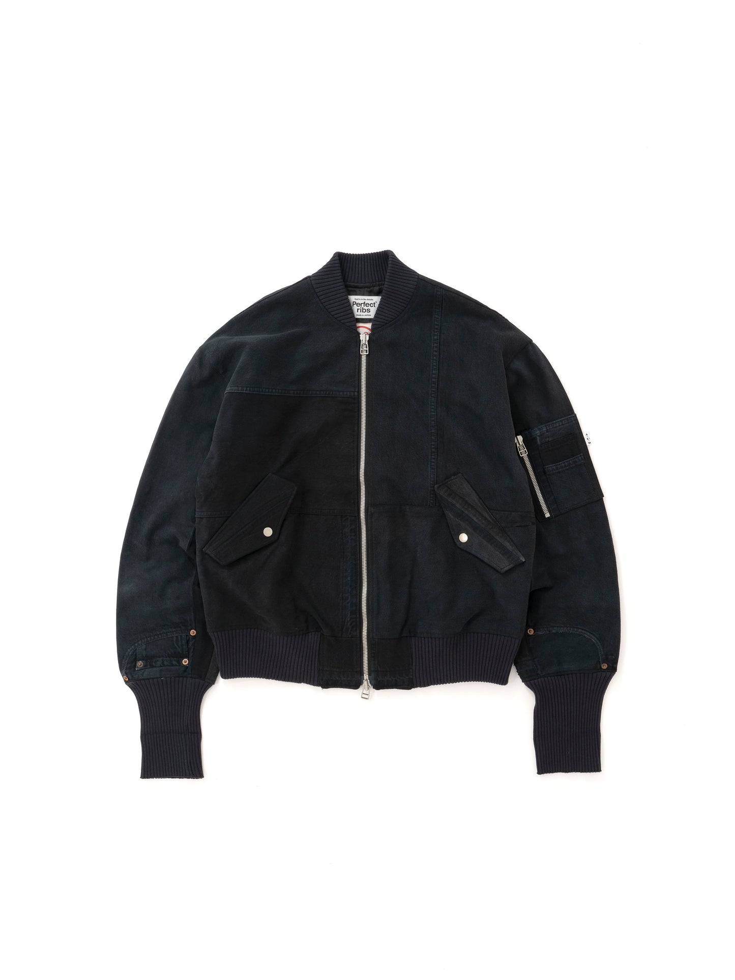 【Perfect ribs®︎×A LOVE MOVEMENT】A one-of-a-kind denim MA-1 jacket created by reconstructing vintage denim garments. / Black